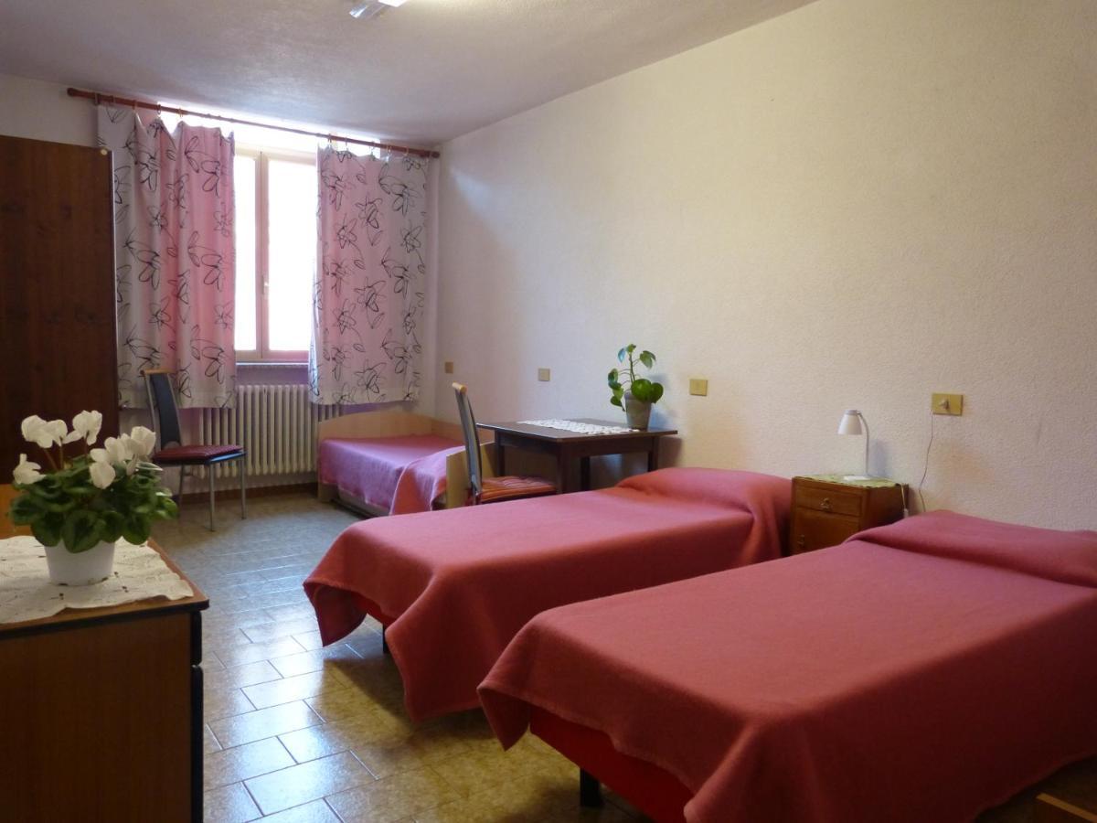 Ostello Al Deserto Chiavenna Zewnętrze zdjęcie