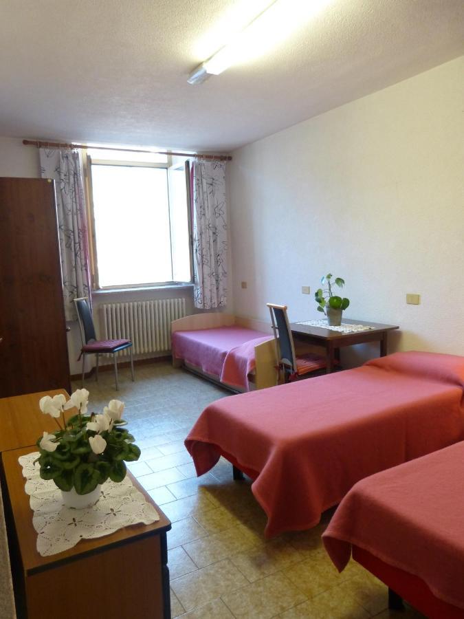 Ostello Al Deserto Chiavenna Zewnętrze zdjęcie