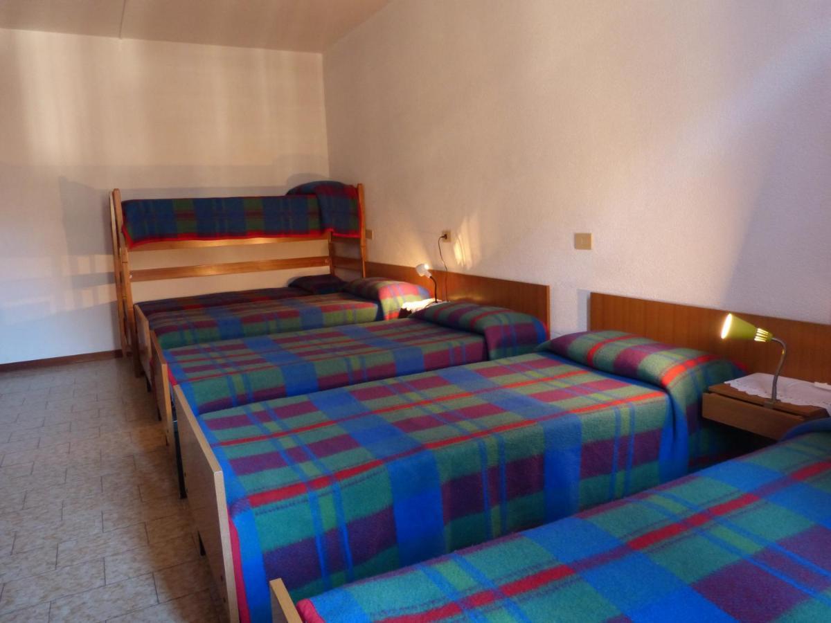 Ostello Al Deserto Chiavenna Zewnętrze zdjęcie